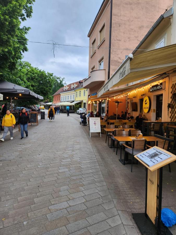 Studio Midtown Zagreb Extérieur photo