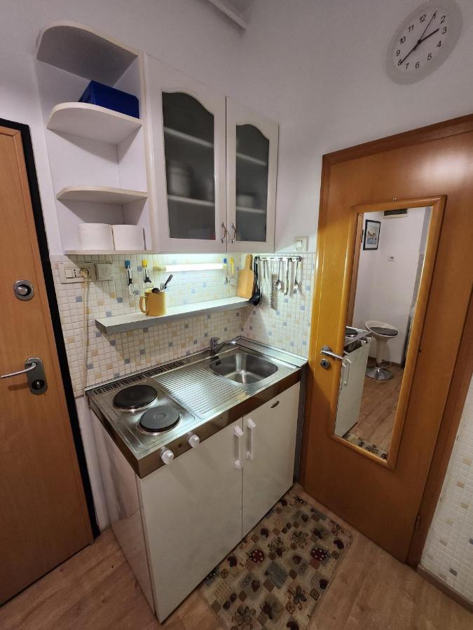 Studio Midtown Zagreb Extérieur photo